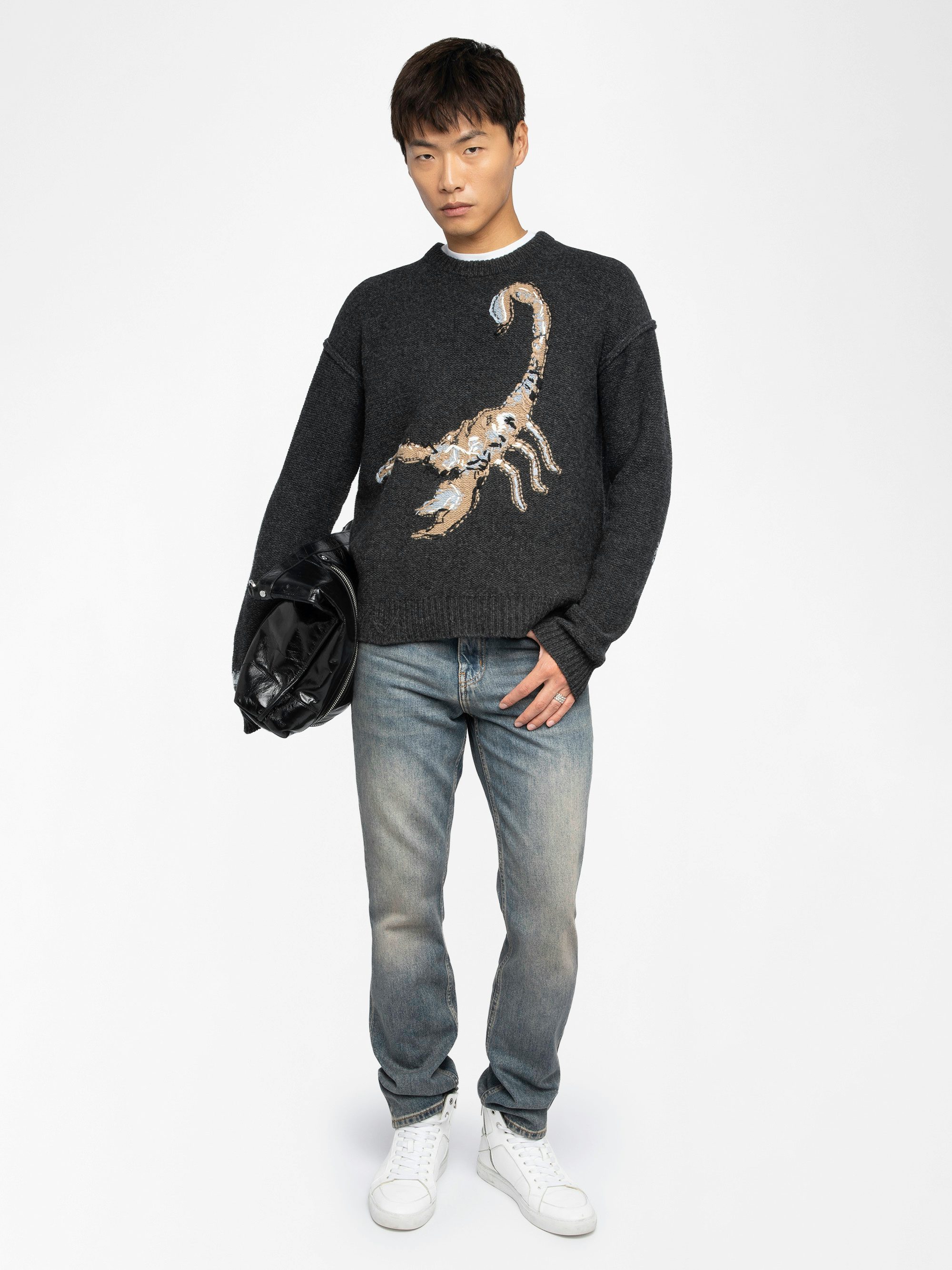 Jumper Marko 100% Merino Wool - Round neck jumper with reverse scorpion intarsia.